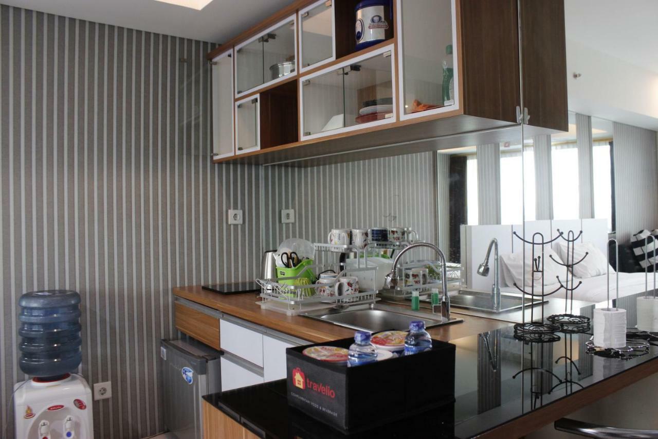 Bright Studio @ Tamansari La Grande Apartment By Travelio Bandung Exterior foto