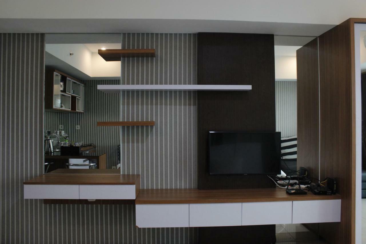 Bright Studio @ Tamansari La Grande Apartment By Travelio Bandung Exterior foto