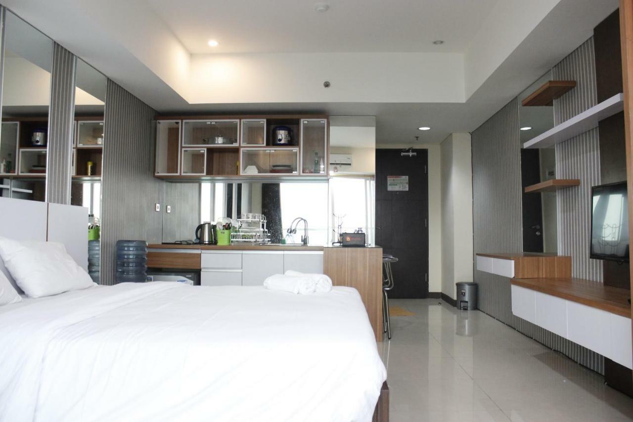 Bright Studio @ Tamansari La Grande Apartment By Travelio Bandung Exterior foto