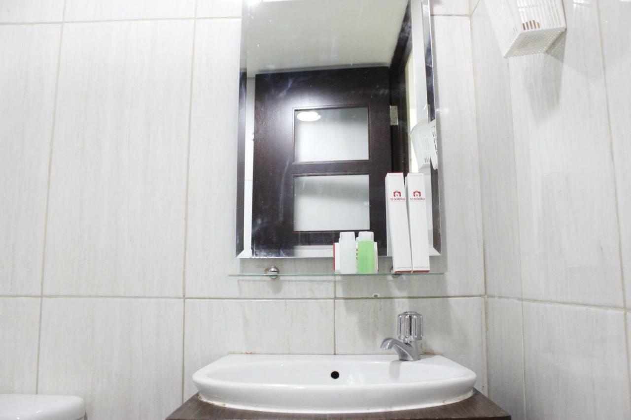 Bright Studio @ Tamansari La Grande Apartment By Travelio Bandung Exterior foto